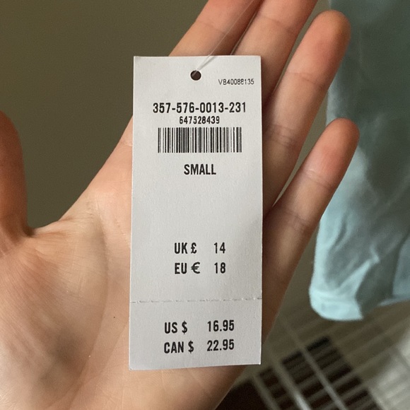 Baby Blue Hollister Tank/Crop Top - Picture 4 of 5